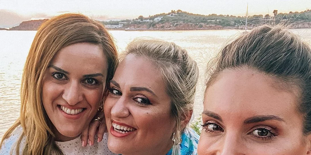 Αθηνά Οικονομάκου | Έξοδος μόνο για κορίτσια