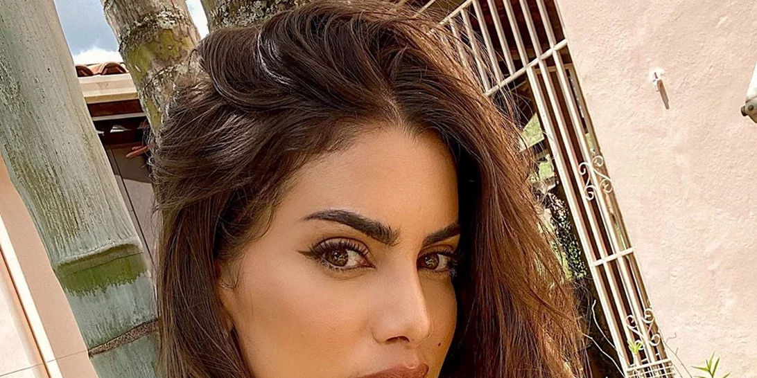 Πώς να ανανεώσω το αντηλιακό μου μέσα στη μέρα; Τα must-haves του καθημερινού νεσεσέρ