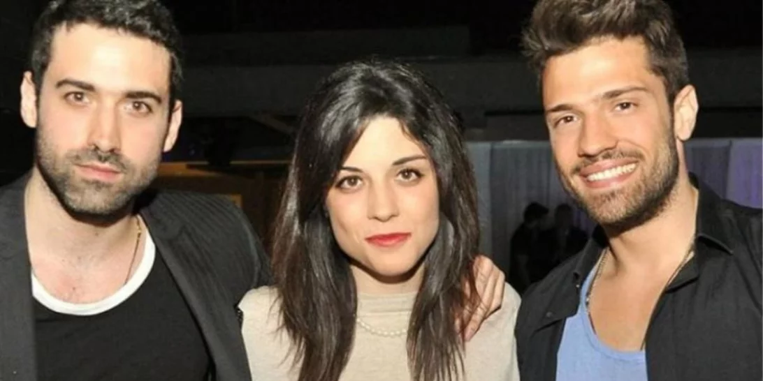 Κωνσταντίνος Αργυρός | Η σπάνια throwback φωτογραφία με τα τρίδυμα αδέλφια του