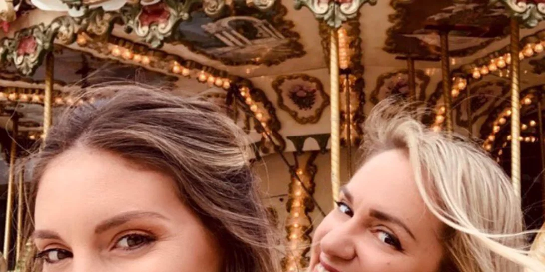 Αθηνά Οικονομάκου | Η συνάντηση με την κουμπάρα της, Εύη Πρεβενά, μετά τη λήξη της καραντίνας