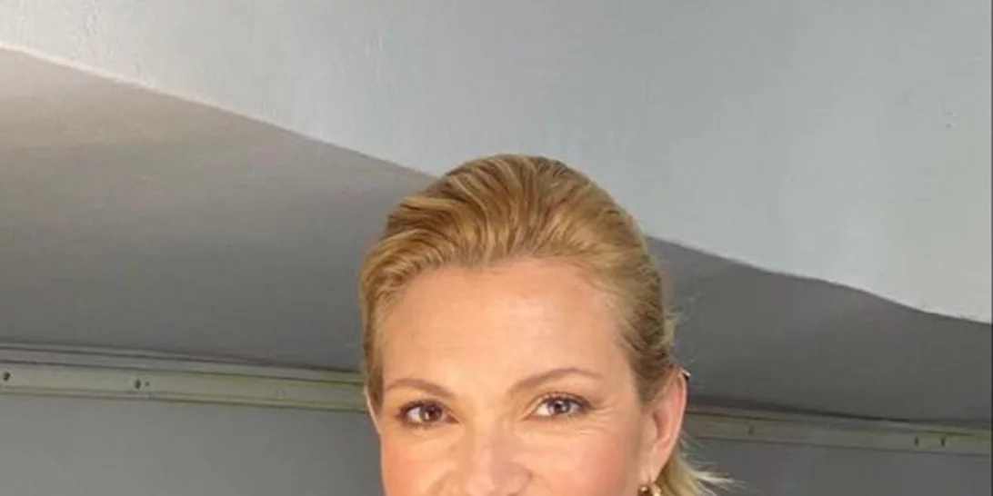 Η Βίκυ Καγιά φόρεσε ένα εντυπωσιακό slip dress