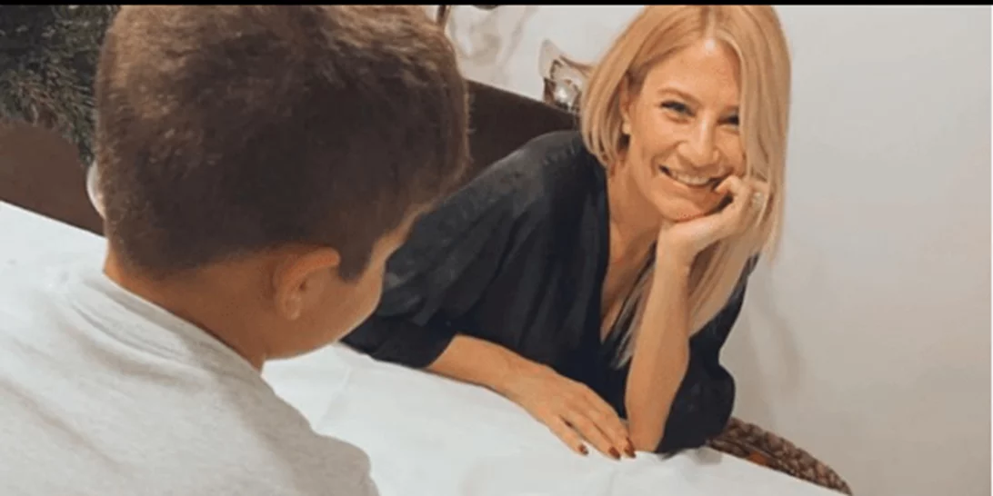 Φαίη Σκορδά | Δες φωτογραφίες από το σπίτι που μένει με τους γιους της στη Βούλα (pics)