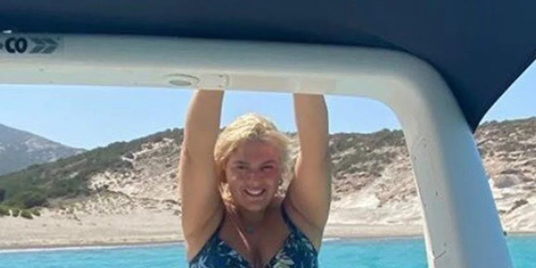 «Work, work, work» | Η Δανάη Μπάρκα ετοιμάζεται ήδη για τη νέα της εκπομπή - Η φωτογραφία από το Mega