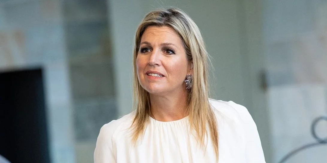 Η βασίλισσα Maxima προτείνει το πιο κομψό office look