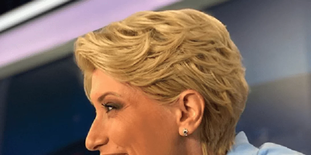 Σία Κοσιώνη | Η φωτογραφία με τζιν και το σχόλιο για τα αρκετά κιλά