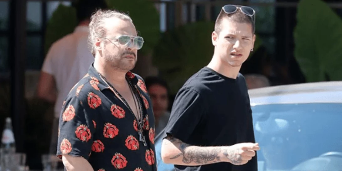 Χρήστος Δάντης | Ο κούκλος 20χρονος γιος του, Χριστόφορος Βλαχάκης, παρουσιάζεται στο στρατό (pic)