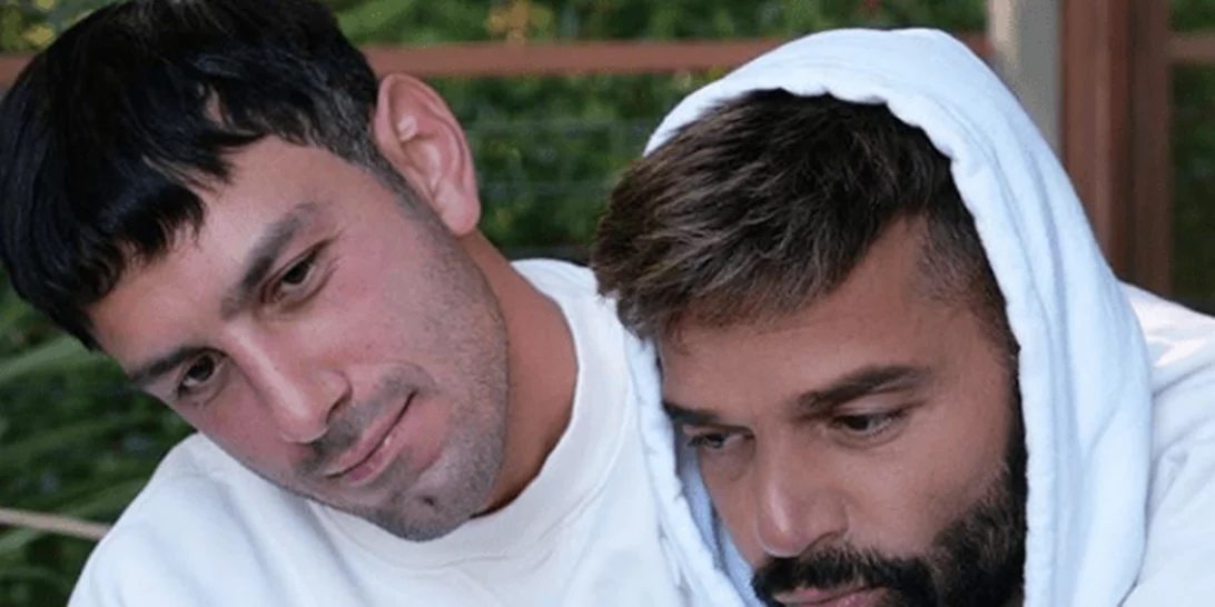 Ricky Martin | «Έγραψα ότι είμαι gay σε όλο τον κόσμο, πάτησα αποστολή και έκλαψα σαν τρελός»