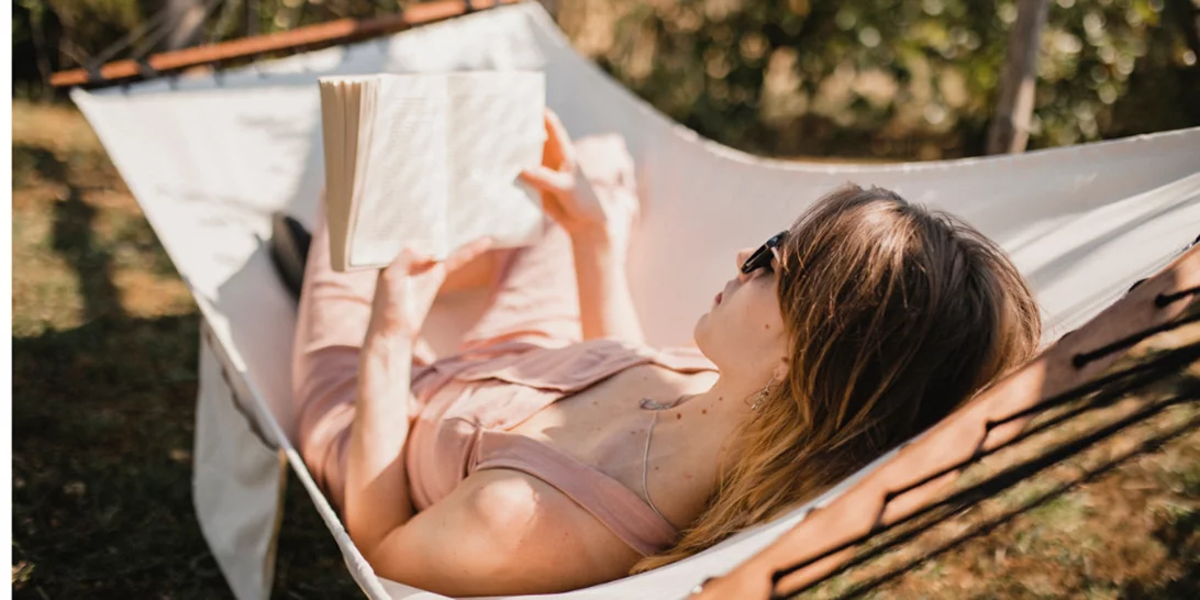 9 αστυνομικά μυθιστορήματα ιδανικά για το καλοκαίρι