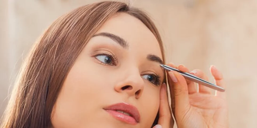 Έβγαλα λάθος τα φρύδια μου | 5 συμβουλές για να διορθώσεις το σχήμα τους