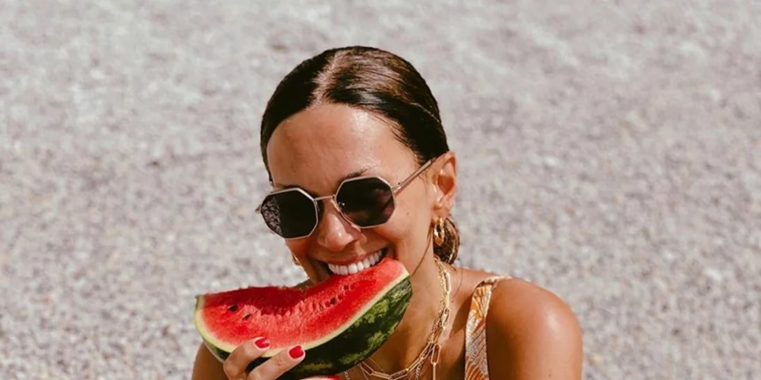 Έλλη Κοκκίνου | Ποζάρει με πορτοκαλί μπικίνι και εντυπωσιάζει με τη fit σιλουέτα της