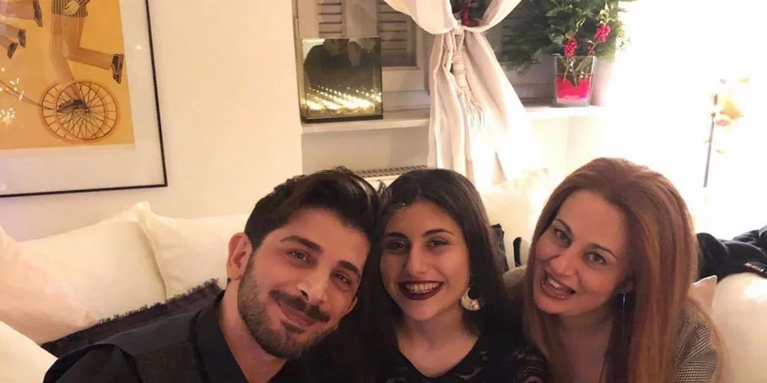 Χρήστος Σπανός-Μελίνα Παιονίδου | Φωτογραφίες από το "άκρως οικογενειακό" σπίτι τους