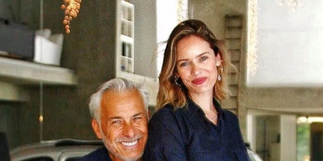 Anita Brand-Χάρης Χριστόπουλος | Οι πρώτες διακοπές με τον γιο τους και η σημαντική πρωτοβουλία