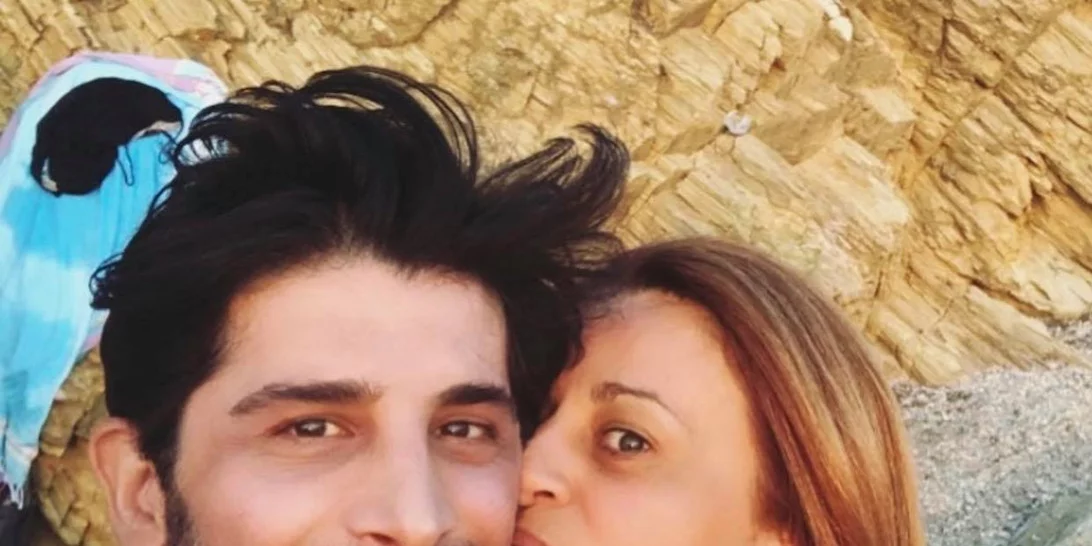 Χρήστος Σπανός | Η δημόσια ερωτική εξομολόγηση στη σύζυγό του την οποία ερωτεύτηκε όταν ήταν μαθητής της στη Δραματική Σχολή