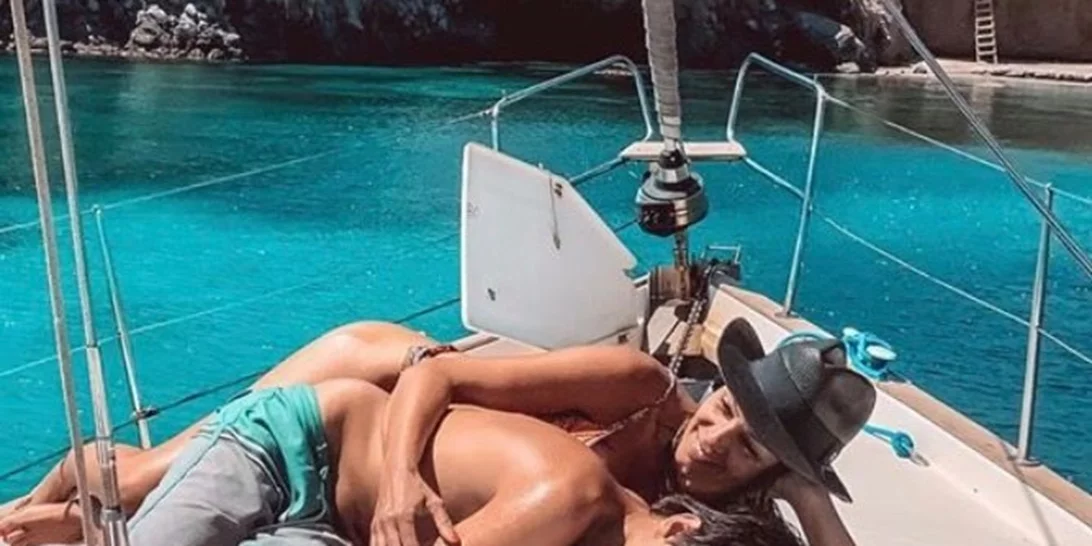 Έλλη Κοκκίνου | Η σπάνια φωτογραφία με τον 12χρονο γιο της, Αλέξανδρο, στο σκάφος και οι ευχές