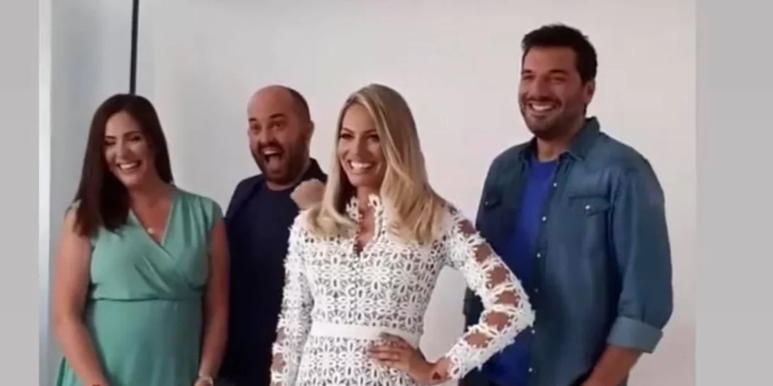 Ιωάννα Μαλέσκου | Με ρομαντικό λευκό φόρεμα στην πρώτη φωτογράφιση με τους νέους της συνεργάτες