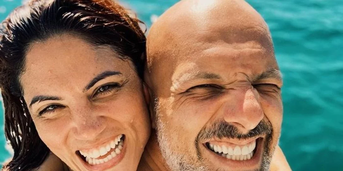 Νίκος Μουτσινάς - Μαίρη Συνατσάκη | Αναβιώνουν τον θρυλικό καυγά Τριφύλλη - Γκλέτσου & το αποτέλεσμα είναι επικό