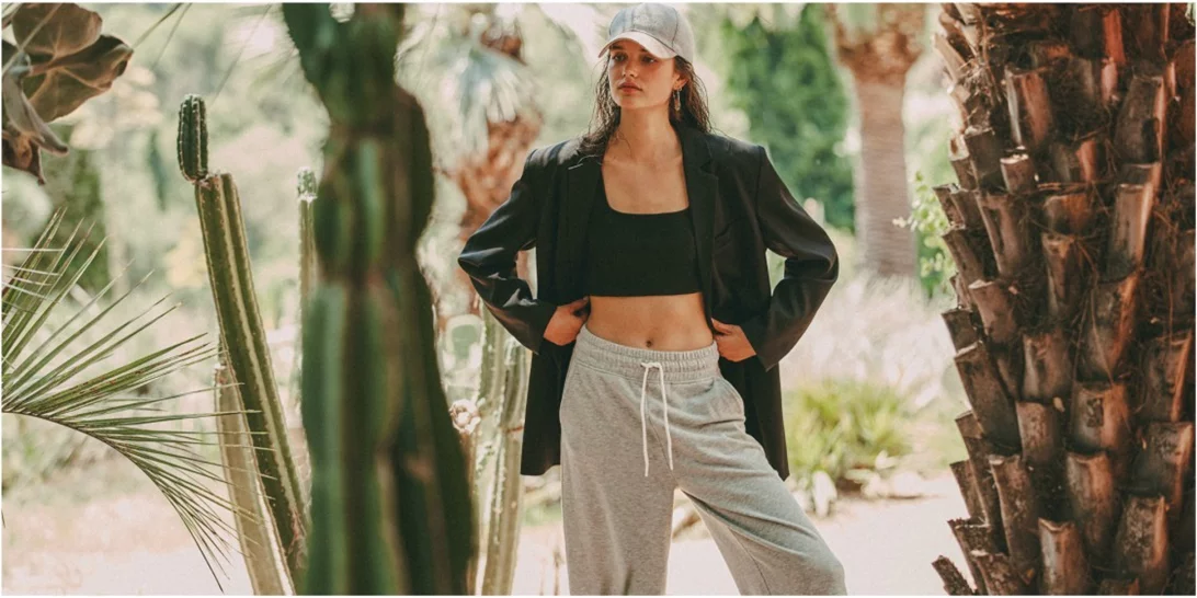 Πώς θα φορέσεις με στιλ το παντελόνι της φόρμας