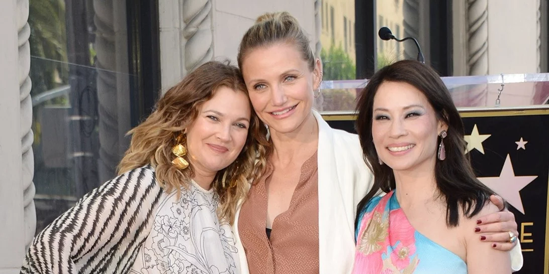 Drew Barrymore, Lucy Liu και Cameron Diaz σε ένα συγκινητικό reunion