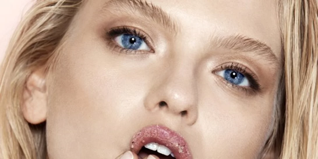 Απολέπιση προσώπου | Κάθε πότε να κάνεις και το σούπερ diy scrub με βρόμη και λεμόνι