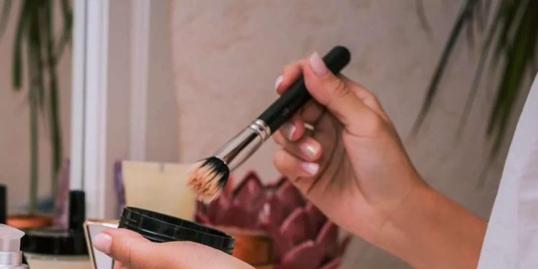 Καθημερινό μακιγιάζ | 5 βασικά βήματα για ένα επιτυχημένο αποτέλεσμα