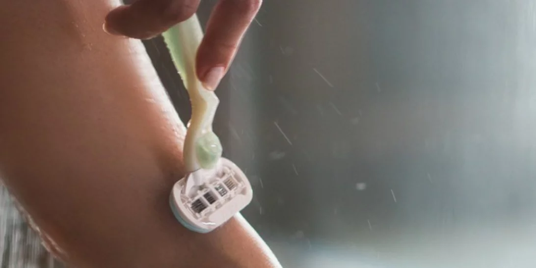 Σπυράκια μετά το ξύρισμα; Δες πώς θα αποφύγεις τον ερεθισμό