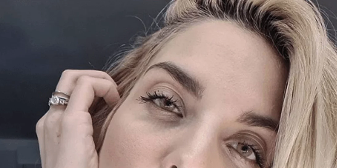 «Αλλάζω επάγγελμα στα 32 μου» | Η Μαντώ Γαστεράτου θα γίνει ψυχολόγος