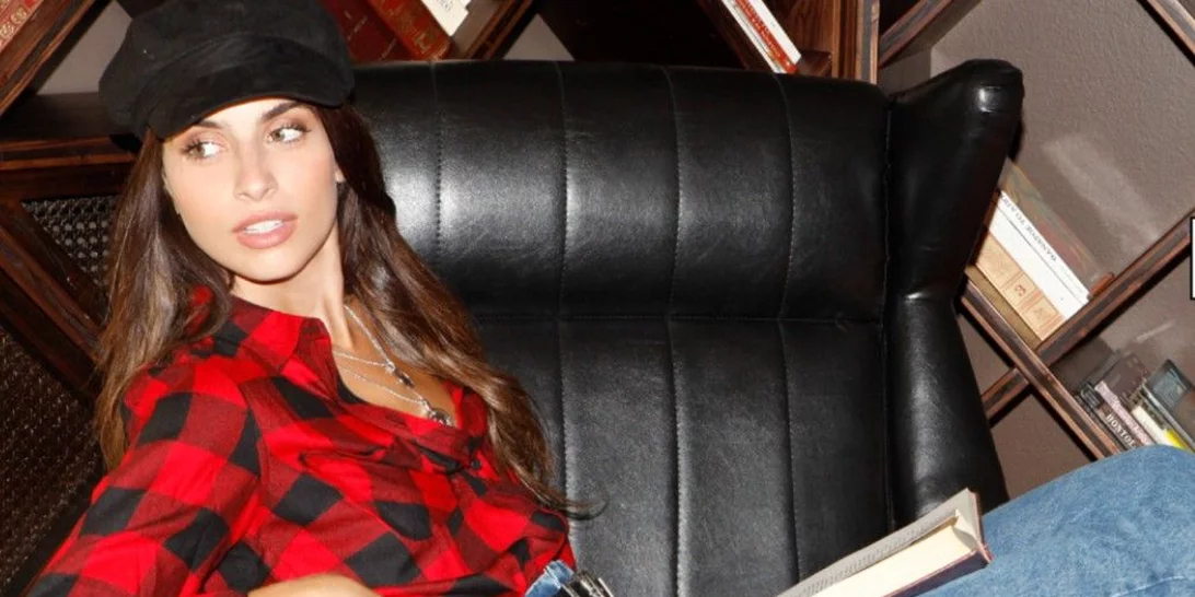 Η Pink Woman κάνει μια σημαντική κίνηση αγάπης