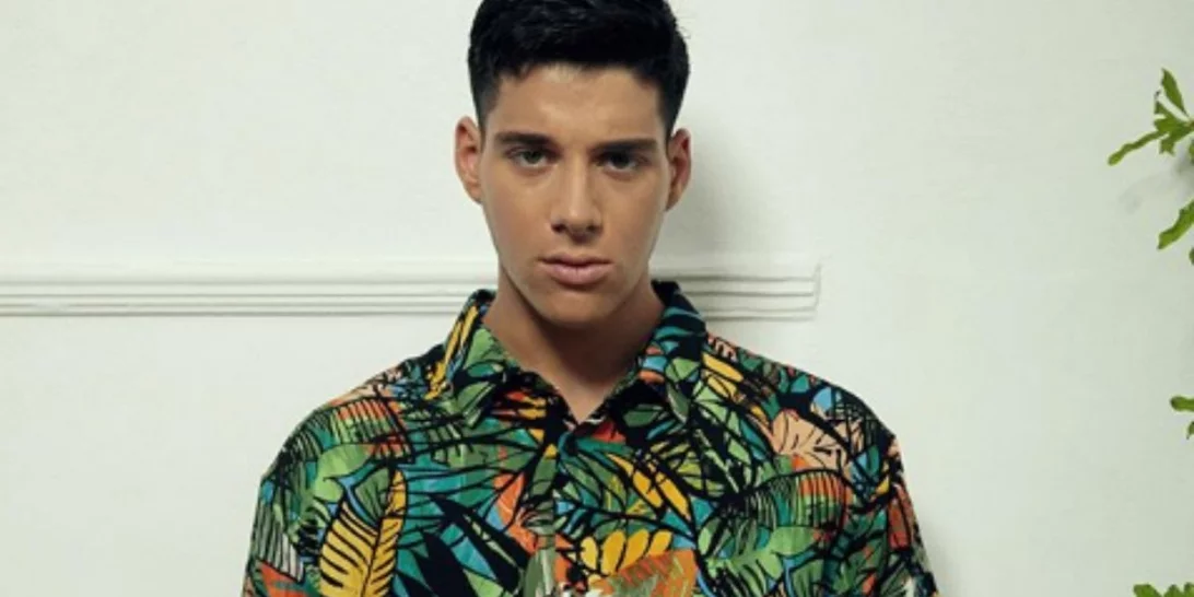 GNTM 3 | Ο Κρητικός Σήφης Φαραντάκης που παίζει βιολί