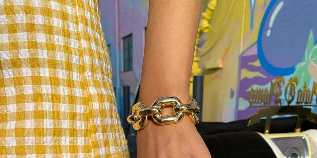 Αδύναμα νύχια που σπάνε; Πώς να τα σώσεις σύμφωνα με τις οδηγίες του πιο hot celebrity manicurist