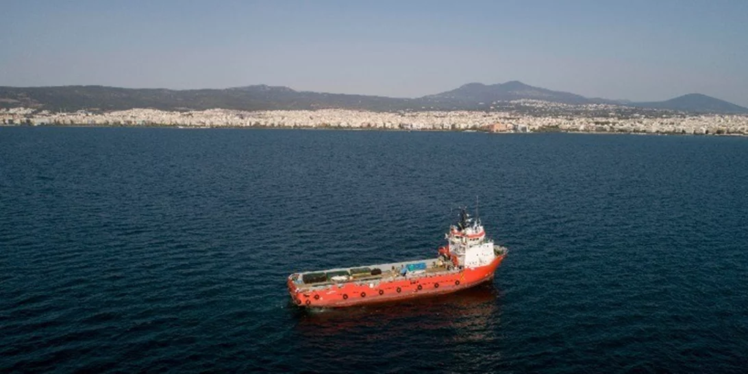 Θεσσαλονίκη | Αποστολή καθαρισμού στον Θερμαϊκό αναλαμβάνει το πλοίο «Typhoon» του Ιδρύματος Αθ. Κ. Λασκαρίδη