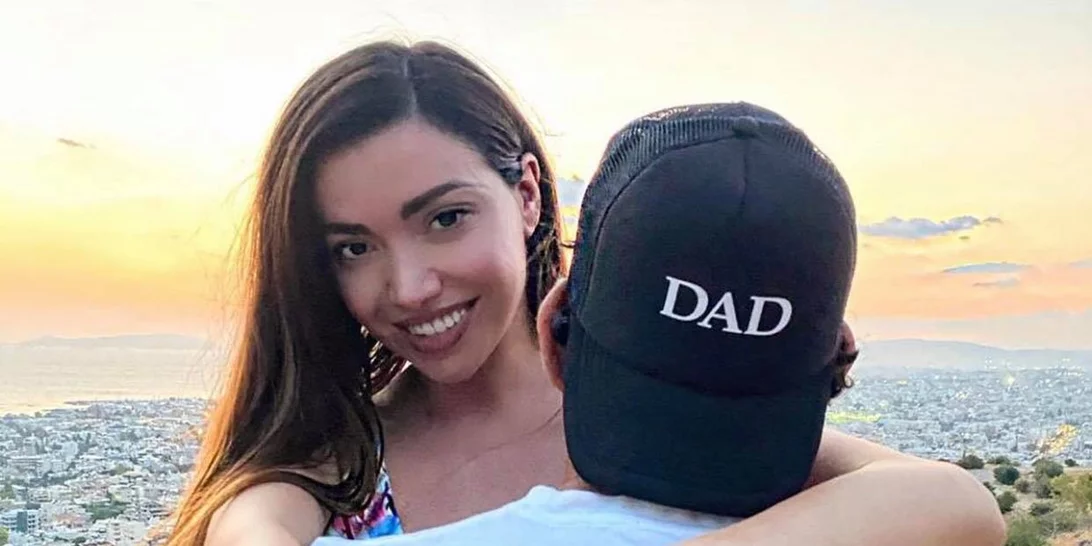 Όλγα Φαρμάκη | Η νέα φωτογραφία με super φουσκωμένη κοιλίτσα λίγο πριν γεννήσει - Έτσι θα ονομάσει την κόρη της