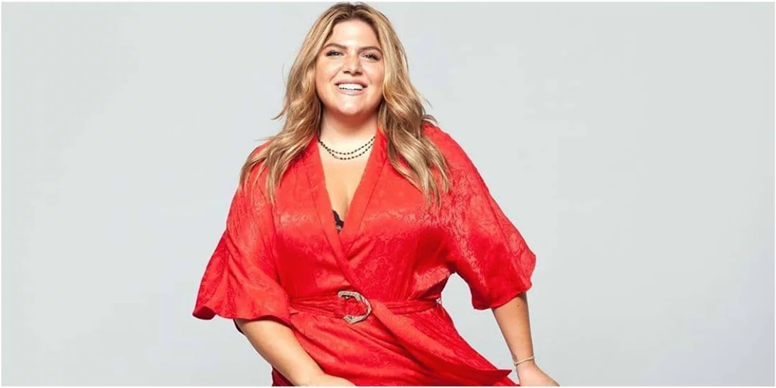 H Δανάη Μπάρκα είναι η στιλιστική έμπνευση της ημέρας | Με οικονομικό σύνολο που μπορούμε να φορέσουμε όλες