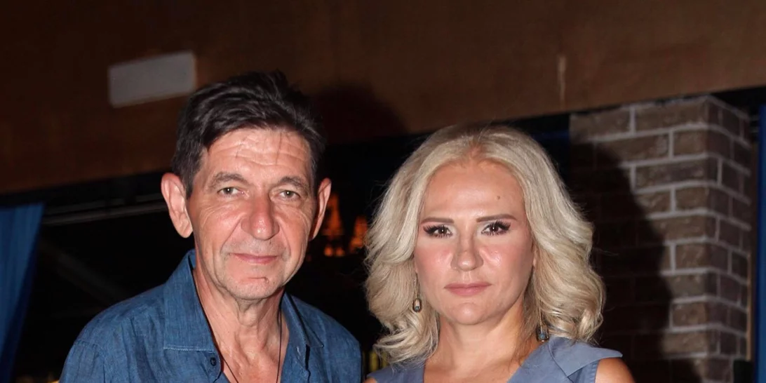 Γεράσιμος Σκιαδαρέσης - Μπέσυ Μάλφα | Σπάνια φωτογραφία του γιου τους, Γιάγκου, που είναι ολόιδιος με τον μπαμπά του