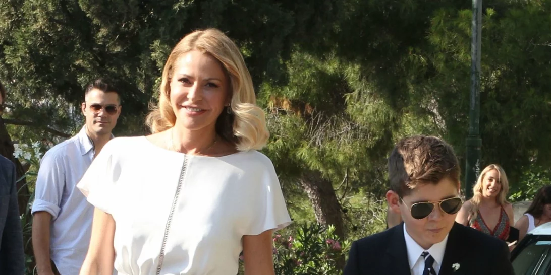 Πρώτη μέρα στο σχολείο | Η Τζένη Μπαλατσινού φωτογραφίζει τον 13χρονο γιο της, Μάξιμο, με μάσκα προστασίας