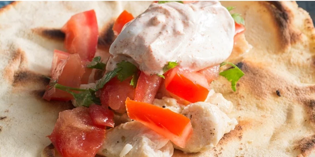 Κοτόπουλο με τη γεύση του τυλιχτού