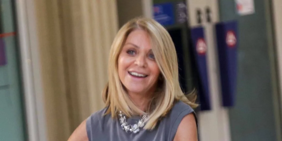 Έλλη Στάη | Πιο casual από ποτέ στο κέντρο της Αθήνας