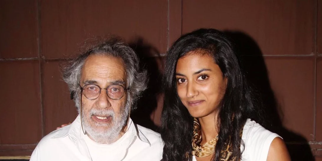 Aurora Marion | Η 34χρονη κόρη του Κώστα Αρζόγλου και οι αποκαλύψεις για τη ζωή της