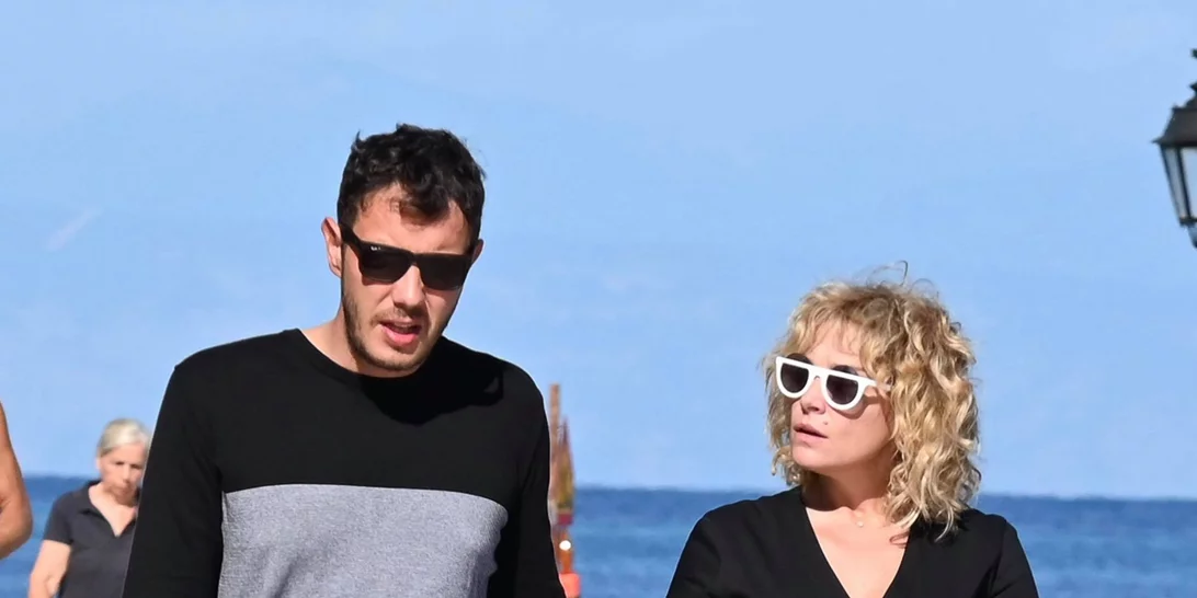 Ελεωνόρα Ζουγανέλη | Με στενό μαύρο φόρεμα στην πρώτη δημόσια εμφάνιση με τον Σπύρο Δημητρίου μετά τον γάμο τους