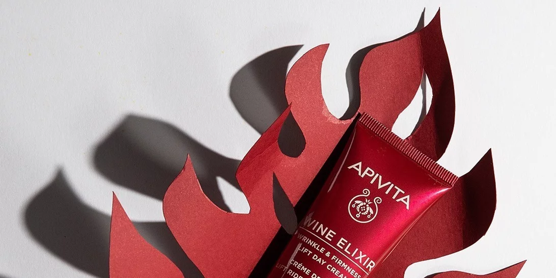 Διαγωνισμός | Κέρδισε τη νέα κρέμα Wine Elixir με SPF 30 της Apivita και πρόλαβε τις ρυτίδες πριν καν εμφανιστούν