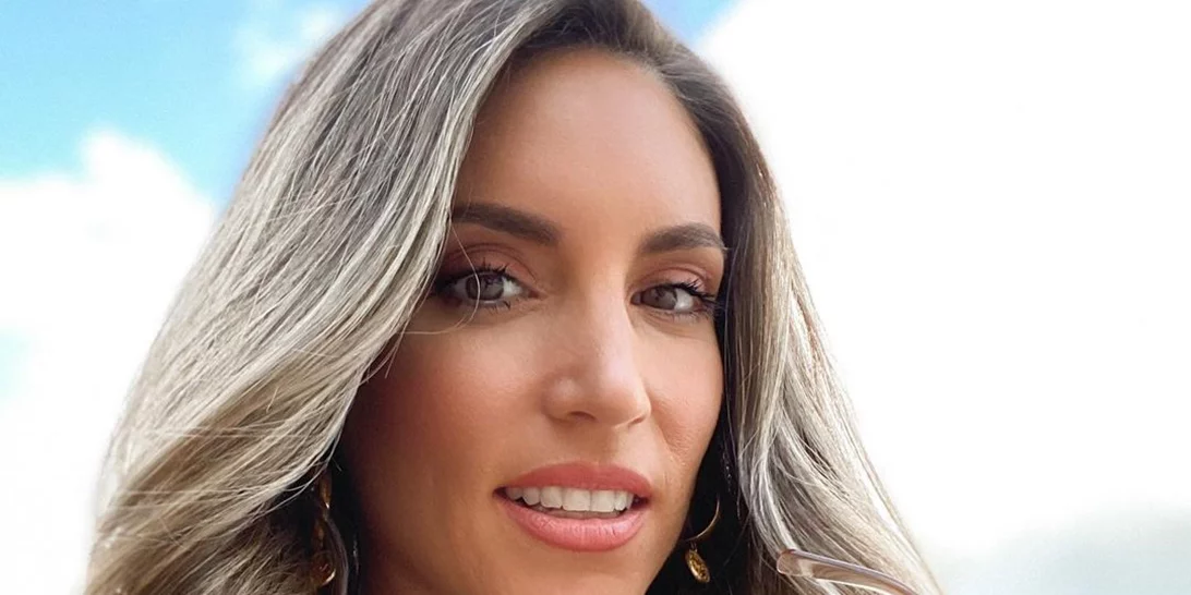 Αθηνά Οικονομάκου | Το νέο μοβ hair look που σόκαρε το Instagram