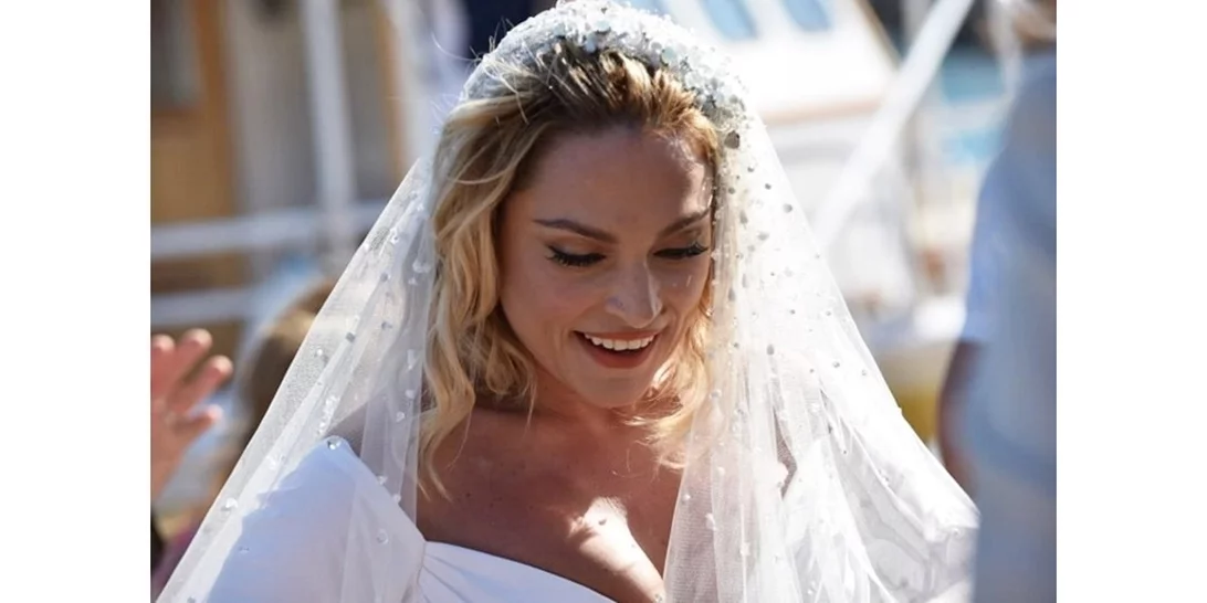 Ελεονώρα Ζουγανέλη | Ποια μεγάλη τάση της μόδας ενσωμάτωνε το νυφικό της