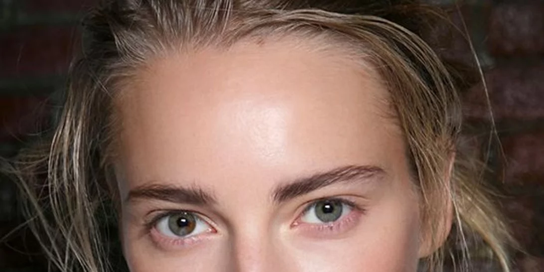 Τέλεια επιδερμίδα σε 10 βήματα που θα διαβάσεις για πρώτη φορά