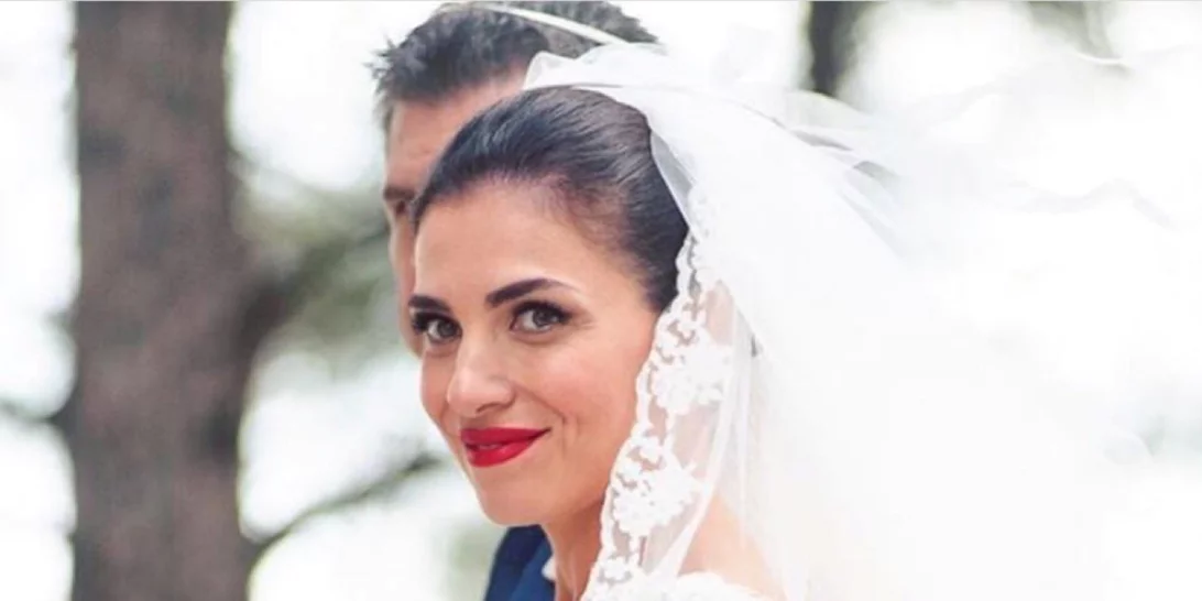 Φωτεινή Δάρρα | Αδημοσίευτες φωτογραφίες από τον γάμο της με τον Γιώργο Παπαχριστούδη