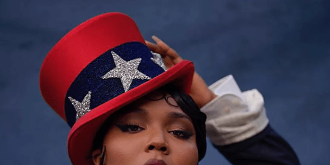 H Lizzo καλεί τους θαυμαστές της να ψηφίσουν στις προεδρικές εκλογές