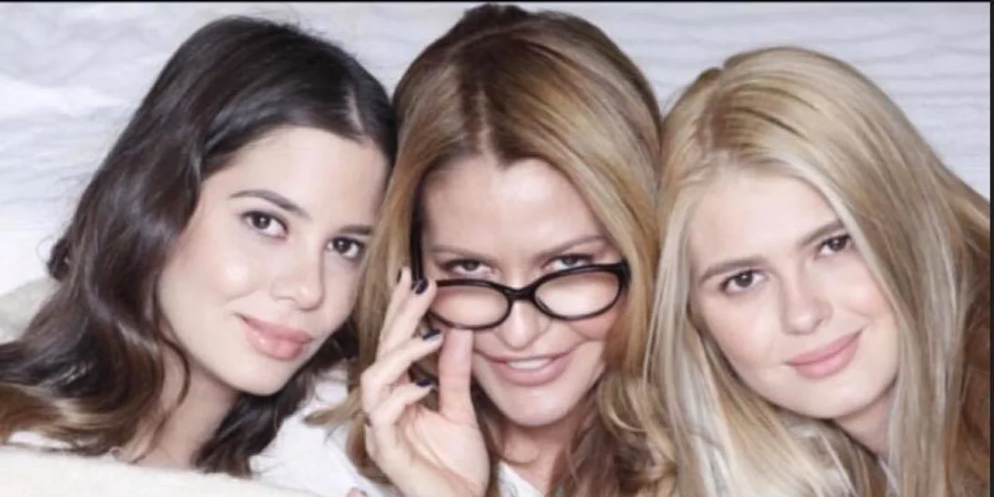 Αλεξάνδρα Κωστοπούλου | Οι ευχές στην εγκυμονούσα Τζένη Μπαλατσινού για τα γενέθλιά της