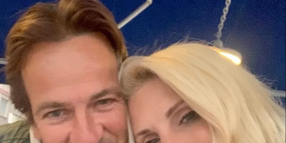 Βόλτα για δύο | Το look της Ελένης Μενεγάκη στο ταξίδι με τον Ματέο Παντζόπουλο στη Χαλκίδα