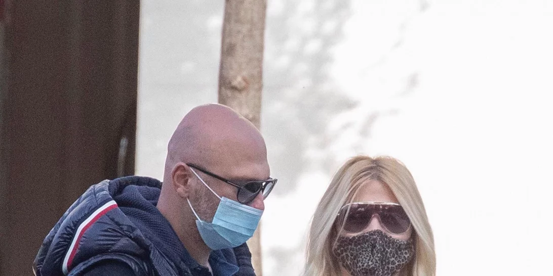 Φαίη Σκορδά | Δες τι φόρεσε σε πρόσφατη βόλτα με τον Νίκο Ηλιόπουλο