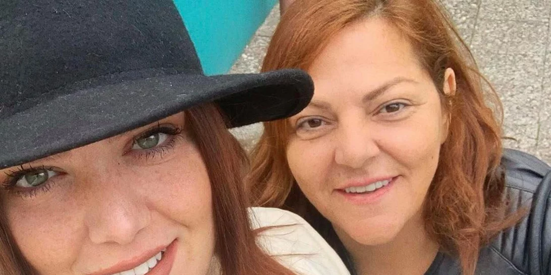 Βίκυ Σταυροπούλου | Η έκπληξη στη Δανάη Μπάρκα για τα γενέθλιά της