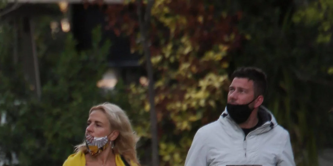 Μαρία Ανδρούτσου | Δες τι φόρεσε στη «μετακίνηση 6» με τον σύντροφό της