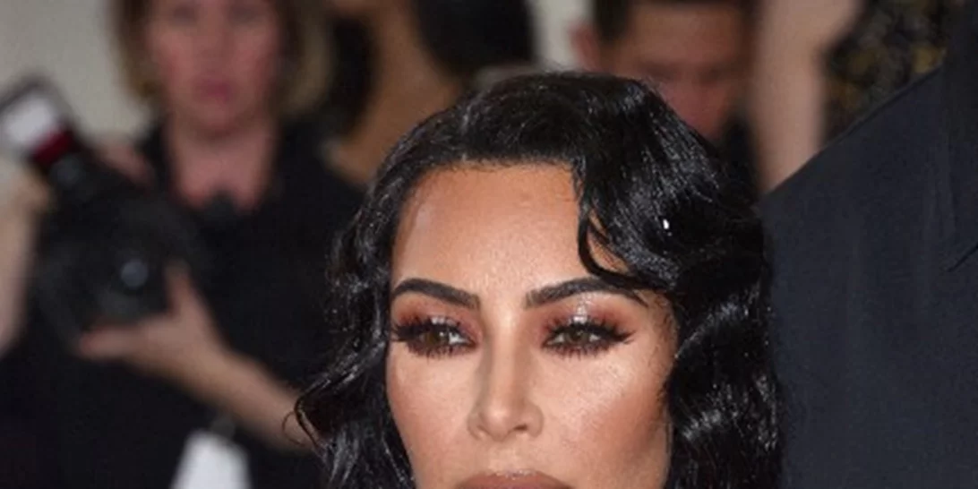 Kim Kardashian | Η τελευταία αλλαγή στο χρώμα μαλλιών της που έχει γίνει viral